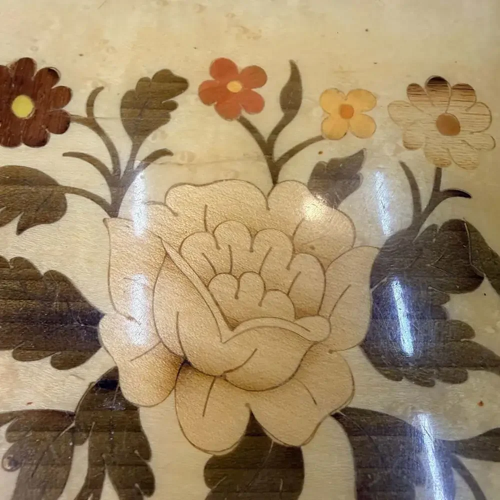 Vintage Sorrento Italian Inlaid Wood Floral Jewelry Trinket Box